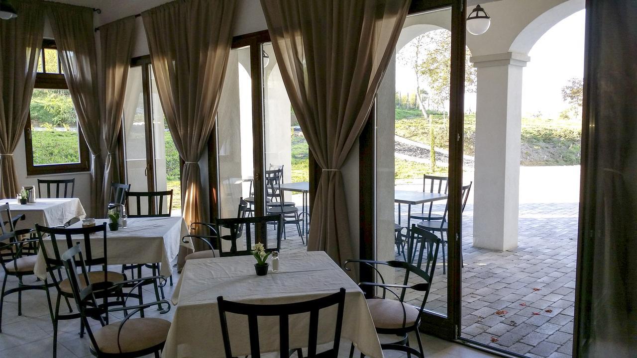 Radhe Resort Es Syam Meditacios Es Rendezvenykozpont Somogyvámos Buitenkant foto